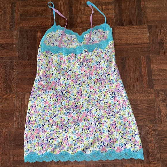 Victorias Secret Vintage Slip Xs - Picture 2 of 7